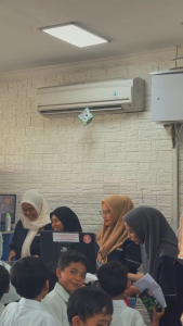 POETRI BALI MEDE CRISPYKEMASAN TOPLES 250GR