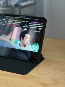 Wopow | Airport-Approved Quick Charge Power Bank with Built-in Cable 20000mAh