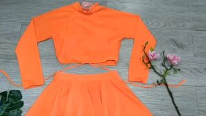 Bikini đồ bơi nữ đi biển 2 mảnh áo thun croptop dài tay kèm mút mỏng quần giả váy kín đáo chất liệu thun lạnh BINSPORTS BHV230