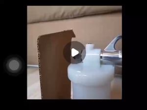 Súng bắn tẩy vết bẩn trên vải