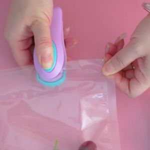 Máy Hàn Miệng Túi Mini Cầm Tay Tiện Lợi Cho Gia Đình - Máy Hàn Miệng Túi Nilong Bao Nilon Túi Đựng Thực Phẩm - Máy Hàn Miệng Túi Mini Có Nam Châm