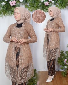Tunik Kebaya Wanita: Tille Payet & Kutubaru
