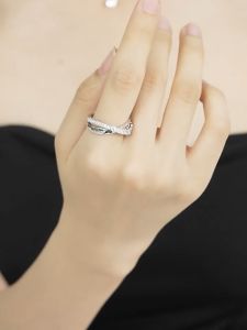 💖Swarovski💖Twist round cut white diamond ring S925 sterling silver womens fashion ring hypoallergenic non-allergenic Valentines Day gift birthday gift for girlfriend bestie