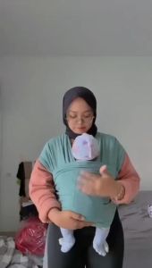 GEMU Gendongan Bayi Depan M Shape Baby Wrap 3in1 Geos Baby Instan Premium with Sash Belt Motif Bee Almond