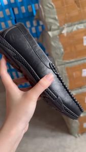 [Có Hộp] 2230 Giày mọi giày lười giày công sở Nam mũi tròn da mềm logo V nổi hàng QC size 39-44❣️