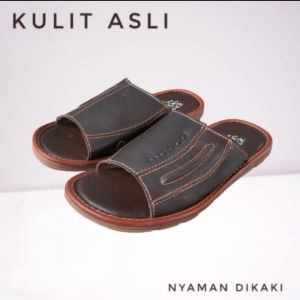 sandal kulit murah /sandal selop pria / sandal slip on / sandal flat /sandal japit pria kulit /sandal flip flop / sandal slip on [ hitam ] kulit termurah / sandal kickers