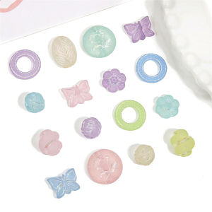 15-50ชิ้น/ล็อตสีผสมเงินเรียงรายไปด้วยลูกปัดอะครีลิเสน่ห์สำหรับสร้อยคอสร้อยข้อมือเครื่องประดับงานประดิษฐ์ทำมือ