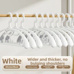 Non-slip Scratch-proof Wide Shoulder Coat Hanger