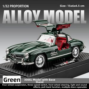 JUANNUO | Vintage Realistic Alloy Toy Car Model