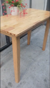 Bàn học sinh 50cm rộng dài 100cm cao 74cm gỗ cao su đã qua xử lý mối mọt đẹp bóng bền đa năng