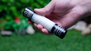 【Vakind】LED Emergency Light USB Rechargeable and Battery Powered Portable Lantern Flashlight Retractable Torch Light for Camping Hiking