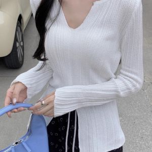 French Elegant V-neck Slit Knitted Sweater Womens Base Layer Top Asymmetrical Design Autumn New Style Commute Style Slim Fit