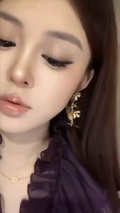 HERORANGE 3 in1 พาเลทอายแชโดว์ บลัชออน เฉดดิ้ง 3in1 สีสวย โทนสีนู้ด ประกายซิมเมอร์(ร้านค้าประเทศไทย)