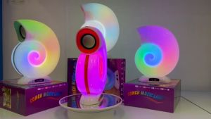 ลำโพงบลูทูธไร้สาย ลำโพงทรงหอยสังข์มีไฟขณะเล่นเพลง เล่นได้นานมีหลายโหมดฟังชั่น TF การ์ด /FM /USB /AUX เหมาะสำหรับปาร์ตี้