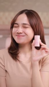 GLAD2GLOW Clay Stick 25gr Series | Brightening | Mugwort | Volcano | Masker Wajah
