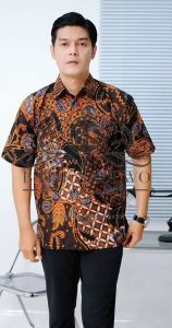 Baju Kemeja Batik Pria Dewasa Mewah 2025 Terbaru Lengan Pendek Katun Premium Reguler Fit Motif Gendhis Hitam