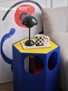GREY CUBE | Acrylic Side Table Dual Use Cat Bed