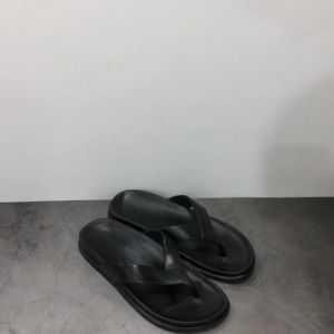 KUMADA Sandal Jepit Pria Sandal Jepit Bersol Lembut Bersol Tebal Kasual Outdoor Tahan Lama Tahan Aus Sandal Pria Sandal Dan Sandal Pria