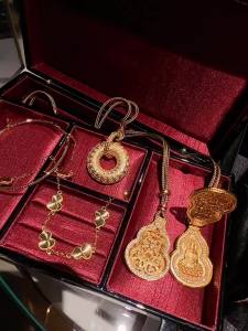 Màu Vàng Cổ   Vòng Tay Tráng Men Lụa Chạm Khắc   Kiểu Trung Mới   Mạ 18K Vàng Kim   Vòng Tay Kim Cương