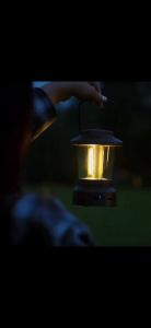 🚚🚚🚚จัดส่งจากประเทศไทย🛵🛵🛵โคมไฟย้อนยุค แคมป์ไฟแบบพกพา 2800mah ตะเกียง LED ชาร์จไฟได้ กันน้ํา สามารถปรับระดับความสว่างได