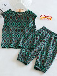 Bộ Đồ Ngủ Mùa Hè Cho Bé Trai Áo Vest Và Quần Dài Đến Đầu Gối Bằng Cotton Polyester Thường Ngày Cho Trẻ Em Mặc Ở Nhà