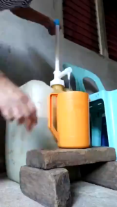 Universal Manual PP Oil Pump Siphon Gas Oil Transfer Liquid Oil Pump Corrosion Resisting