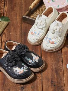 Embroidered Shoes Girls Hanfu Shoes Ethnic Style Soft Bottom Kindergarten Childrens Shoes Flower Tide Childrens Cloth Shoes