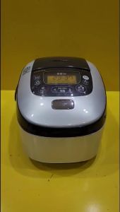 Nồi cơm nội địa Nhật cao tần (IH) Toshiba RC-10VRH (1.0L) (051415) hút chân không_Hàng nội địa Nhật đã qua sử dụng điện 100V
