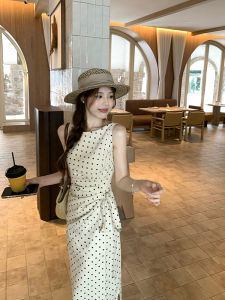 Váy Không Tay Họa Tiết Chấm Bi Pháp Xếp Ly Thon Gọn Cổ Chữ V Váy Vest Dài Mùa Thu Cho Nữ