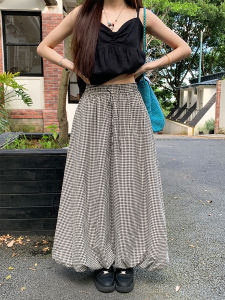 กระโปรงทรงบานเอวสูงลายสก็อตสไตล์วินเทจสำหรับผู้หญิงในช่วงฤดูร้อน สวมใส่สบาย ทรงหลวม ทรงเข้ารูป ความยาวปานกลาง