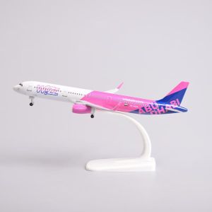 20cm 321 wizz Airplane Model WIZZ AIR A321 Aircraft miniature plane alloy Metal Airplane Scale 1 400 Collected Gift