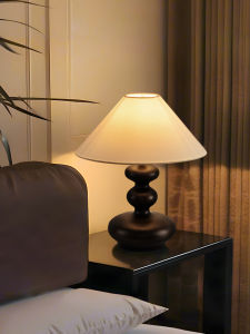 DGY | French Vintage Wabi-sabi Bedside Lamp