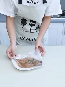 Màng bọc thực phẩm co giãn SET 100 túi tặng kèm túi gấu Brown Màng PE an toàn cho thực phẩm có dây thun co dãn Tái sử dụng nhiều lần