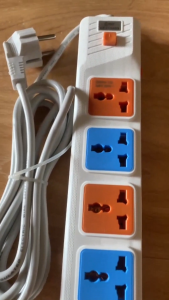 Ổ Cắm Điện Đa Năng COMET CES10503 – 5 Lỗ Cắm Dây Dài 3m An Toàn Tuyệt Đối Dùng Mọi Loại Phích!