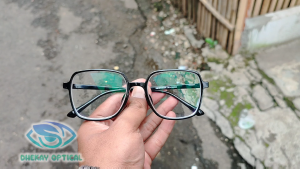 ZICA3008 - Kacamata Minus Wanita Lensa Photocromik Bluecromik Model Kotak Besar Bisa Custom Sesuai Resep