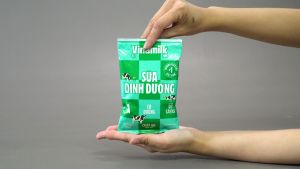 [5% OFF WHOLESALE] Carton of 48 bags of Vinamilk A&D3 sweetened nutritional milk 220ml