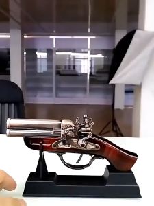 ป.ใหญ่เช่าโบราณตั้ง โมเดลปืนเก่า ตั้งโชว์เบื้องต้น สะสมตั้งโชว์สะสม สำหรับการพกพาบ้าน ปืนจำลองสะดวก