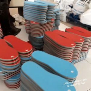 SANDAL JEPIT WARNA HITAM & TALI HITAM TERPISAH