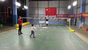 Badminton Automatic Serve Machine Children Badminton Trainer Outdoor Indoor