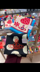 ⭐️ใช้โค้ดลด⭐️ (พร้อมส่งจากไทย🇹🇭) ผ้าเช็ดหน้า "Vivienne Westwood" ขนาด 48x48cm ของแท้100% จากญี่ปุ่น