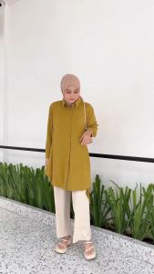 Ivana Tunik wanita remaja fashion bahan crinckle airflow fit XL atasan wanita muslim atasan polos jumbo baju tunik kemeja pakaian wanita korean style high quality terbaru 2023 viral kekinian ootd wanita muslimah hijab gaya korea tunik putih  COD-KL