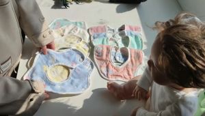 Payoe Celemek Slabber Bayi Penyerap Air Liur Lucu Bentuk Bunga Dapat Diputar 360 Derajat Baby Bibs