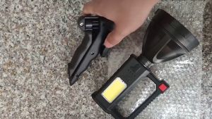 Đèn pin cầm tay siêu sáng đèn pin cầm tay đèn pin xách tay siêu sáng L832 4 chế độ sáng chiếu xa 100m chống thấm nước - tặng chân đế