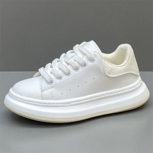 Mens Sports Casual Shoes 2025 New Style Increased Height White Sneakers Spring Leather Surface Breathable Dad Shoes