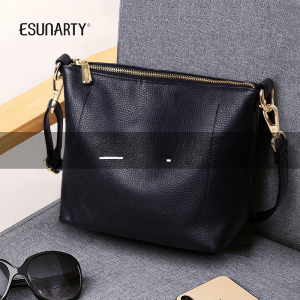 Fashionable Pure Leather Crossbody Small Bag Womens Soft Shoulder Bag 2024 New Style Versatile Casual Handbag Shell Shape