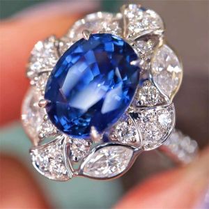 Huitan Temperament Blue Cubic Zirconia Rings for Women Full Bling Iced Out Bridal Wedding Rings Anniversary Gift Fashion Jewelry