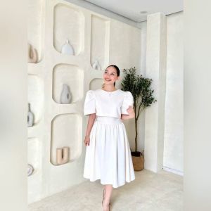 Casual Office Formal  Graduation Wedding Anniversary Modern Filipianiana Top and Hip Pleated Skirt Set Terno   - fits up to large - classy and elegant - timeless classic  - timeless piece - casual office or party - classic piece - super kapal ng tela - h