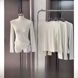 เสื้อยืดคอกลมแขนยาวผ้าขนสัตว์ผสมคอตตอน MONA 10 สีขาว ทรงพื้นฐาน เสื้อชั้นในสำหรับผู้หญิง ไซส์เล็ก ฤดูใบไม้ร่วง/ฤดูหนาว 2024