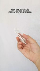 PENJEPIT SOFTLENS+TONGKAT STICK PASANG JEPITAN / CAPITAN SOFTLENS 2IN1 / TWEEZERS