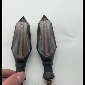 A Pair Universal Motorcycle LED Turn Signal Light Amber Lamp Indicator Blinker Flowing Flashing Light Waterproof Motor Scooter